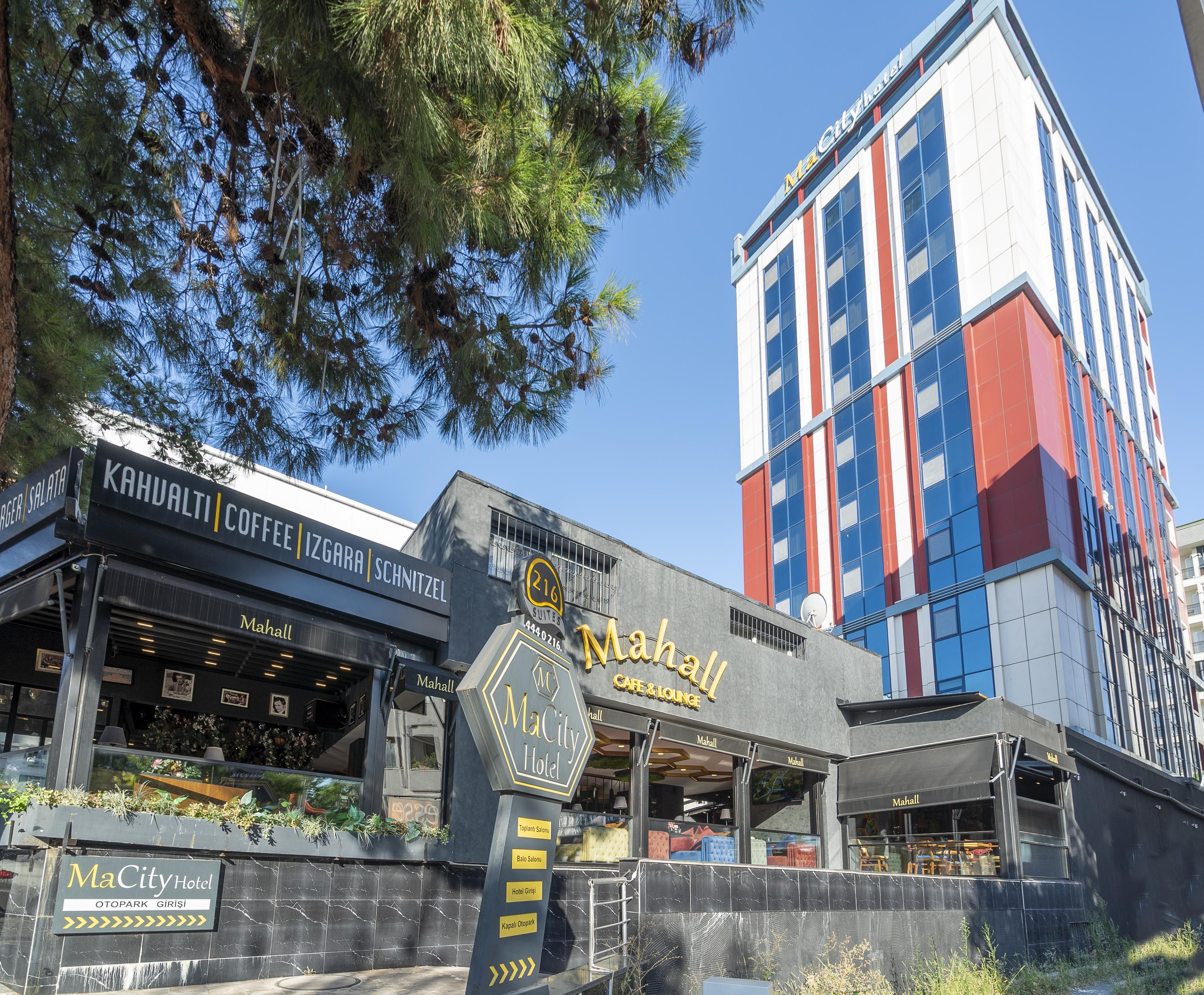 Rhiss Maltepe Provincia di Istanbul